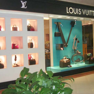 Vitrine – Louis Vuitton